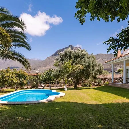 Modern With Private Pool And Mountain Views *