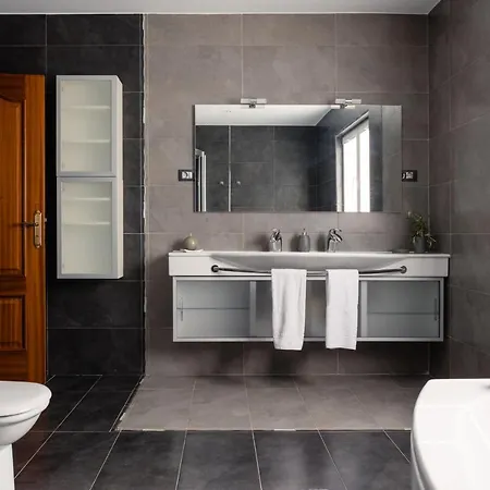 Modern With Private Pool And Mountain Views Vila *