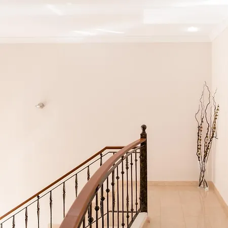别墅 Modern With Private Pool And Mountain Views *