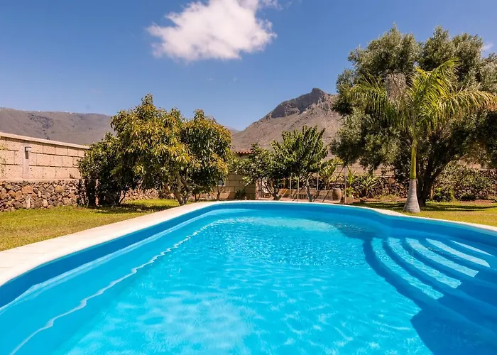 Modern With Private Pool And Mountain Views Willa