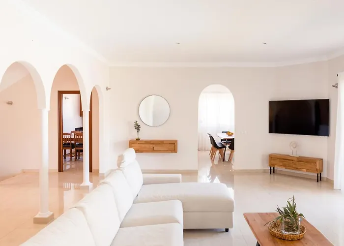 Modern With Private Pool And Mountain Views Villa Arona (Tenerife)