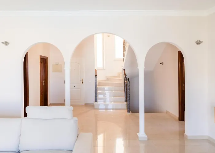 Villa Modern With Private Pool And Mountain Views *