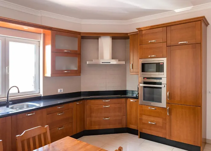 Modern With Private Pool And Mountain Views *