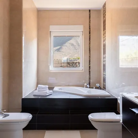 فيلة Modern With Private Pool And Mountain Views *